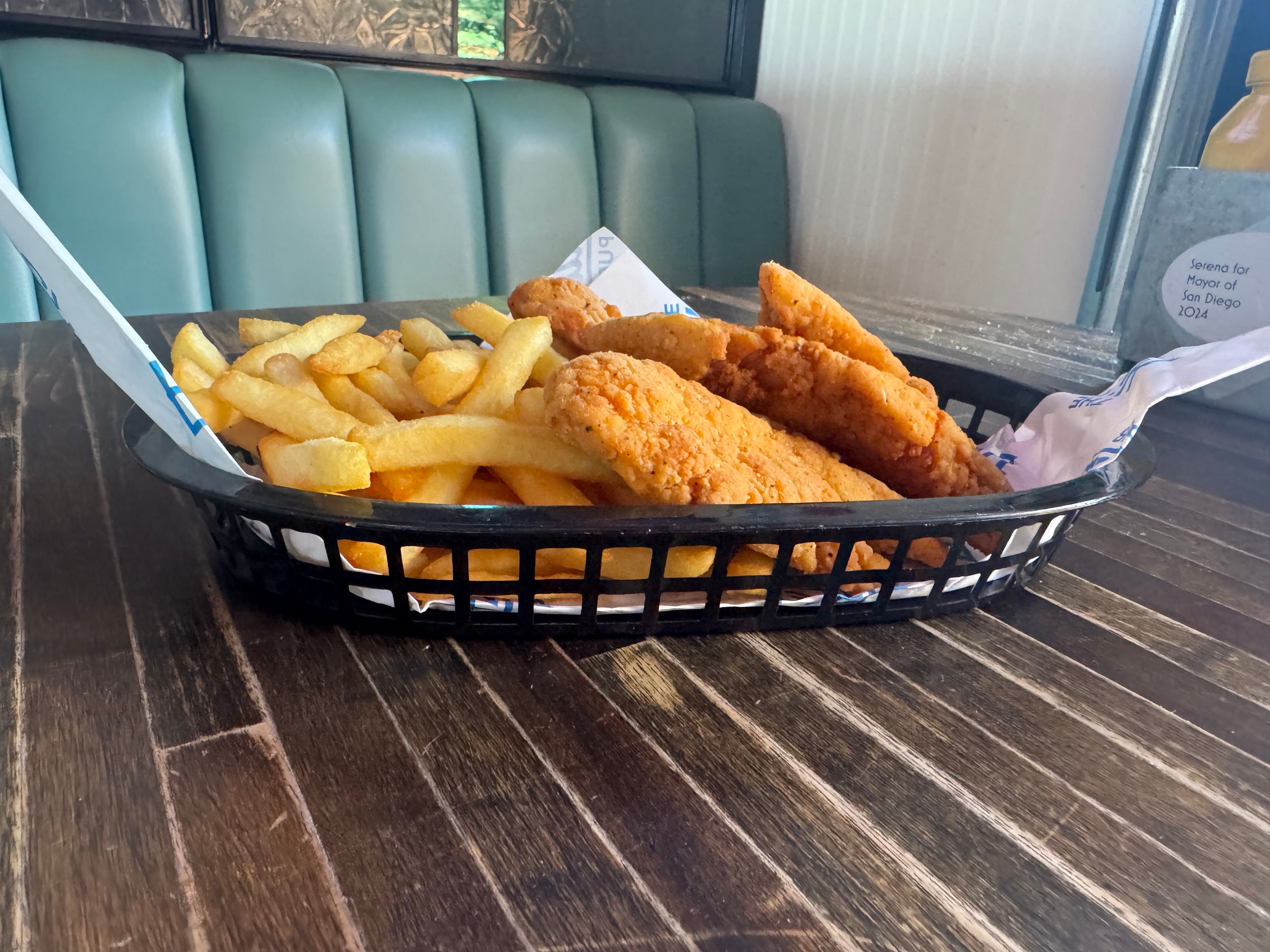 Crispy Perfection: Discovering The Ultimate Chicken Strips Restaurant ... Best chicken strips near me
